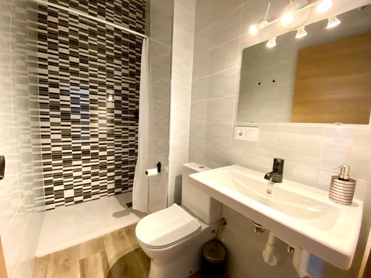 Apartamento Cruz Roja A Sevilla Exteriör bild